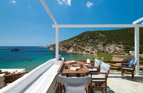 Chrisopigi House | Ammos 1 - Seafront house in Glyfo beach, Sifnos