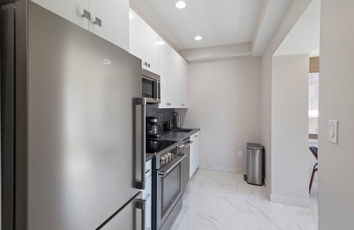 Ventnor City Apartment | Ammos Luxury Living- Santorini Suite