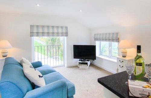 Llaneilian House | Amolca