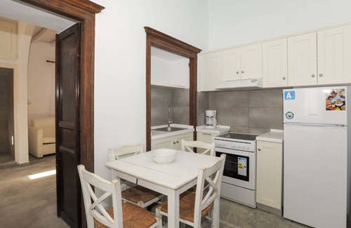 Amorgos House | Amorgos traditional apartment with balcony view