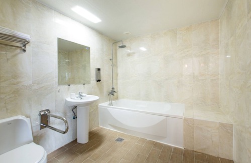 Downtown Hotel | Amoureux