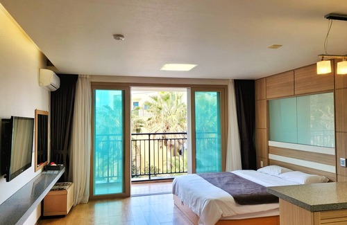 Downtown Hotel | Amoureux
