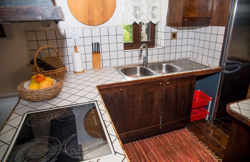 Egira Villa | Ampelos Estate – The Villa (4 bedroom villa)