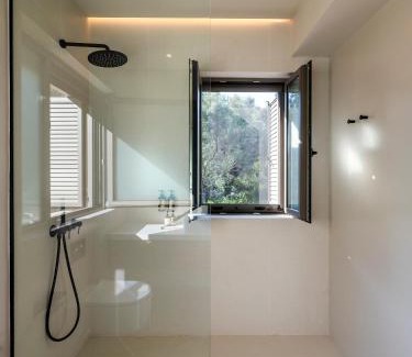 Meganisi Hotel | Amphitheatro Boutique Hotel