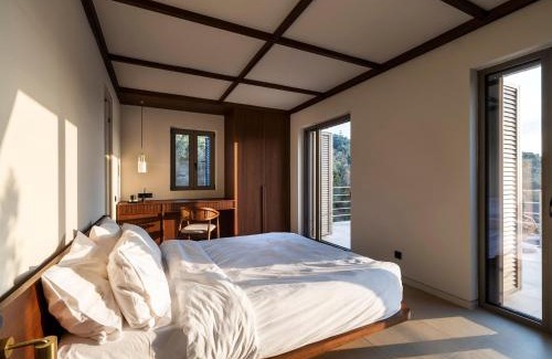 Meganisi Hotel | Amphitheatro Boutique Hotel