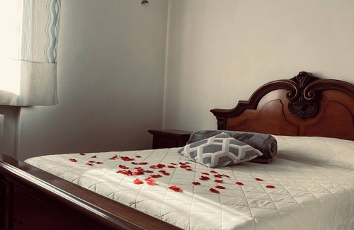 Valnogaredo Apartment | Ampio Alloggio Dotato di Tutti i Comfort, Circondato da Vigneti