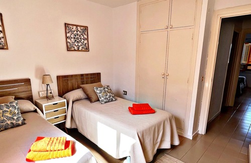 Vista de los Angeles-Rumina Apartment | AMR Apartment El Palmeral