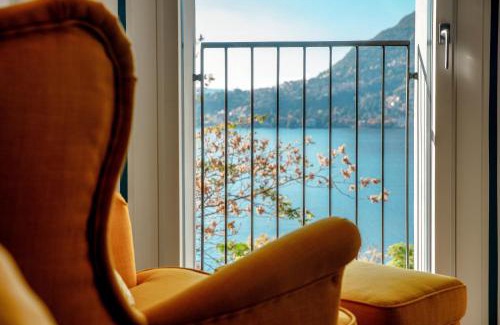 Blevio Apartment | An armchair on the Lake