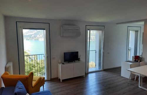 Blevio Apartment | An armchair on the Lake