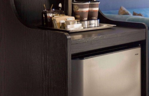 Concord House | An East Bay stay near Six Flags
