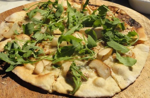 Molazzana Apartment | An elegant & spacious farmhouse apartment with private loggia and amazing views