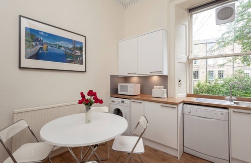 New Town Apartment | An elegant two-bedroom apartment in the heart of the city. Sleeps 4.