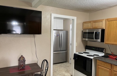 Marianna House | An entire house for getaway, totally private with a private parking