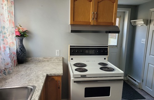 Terra Nova Apartment | An entirely private one-bedroom apartment,