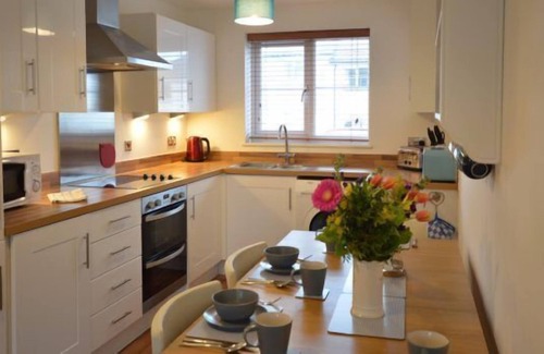 Portreath House | An ideal family holiday home, located in the picturesque resort of Portreath.
