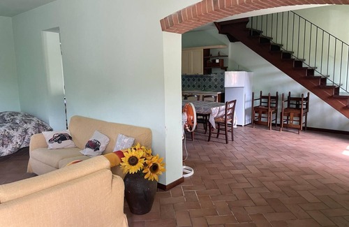 Sirolo House | An ideal home for large groups who want to have fun within walking distance of the sea