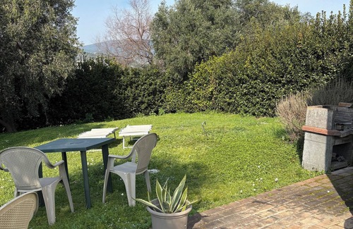 Sirolo House | An ideal home for large groups who want to have fun within walking distance of the sea