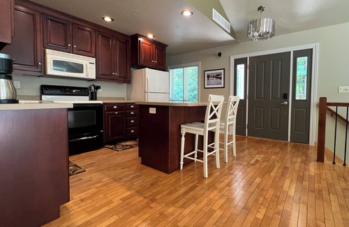 Sturgeon Bay House | An Oasis in the Woods