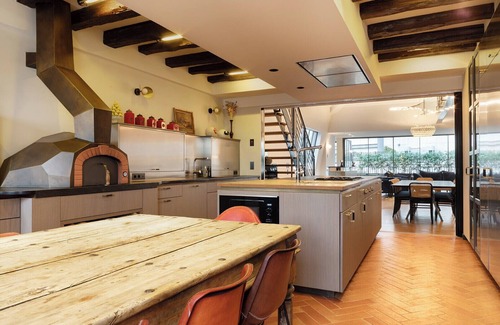 Bercy House | An Opulent and Exquisite 2-BR/2BA with House manager & Serviced in Bastille