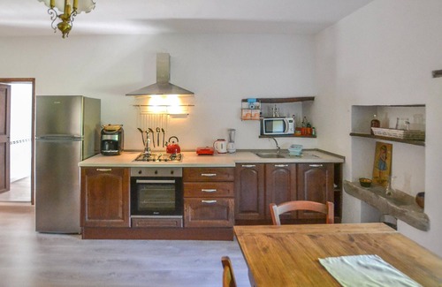 Bivio Lugnano House | An original cottage in an old mill with large fenced garden and private pool.