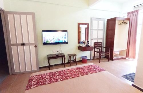 Pangkor Island Hotel | Analisa Beach Resort