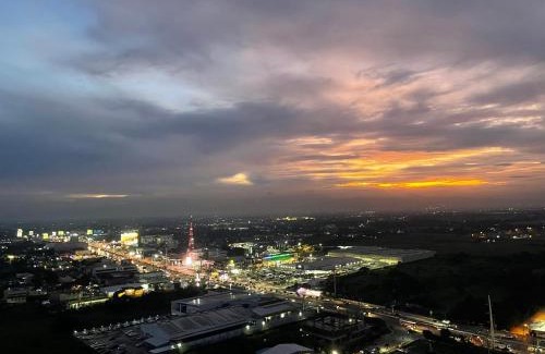 San Fernando Apartment | Analiza Penthouse Azure North