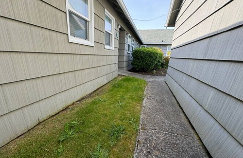 Long Beach Cottage | Anchorage Cottages Unit 7-Dog- Friendly and close to the beach