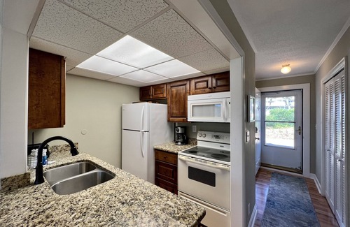 Holiday Isle Condo | Anchors Away - Unit 1040 on the Canal offers Free Beach Service!