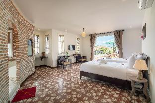 Hoi An City Centre Resort | Ancient Garden Boutique Hoi An