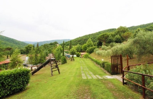 Bivio Lugnano Villa | Ancient stone farmhouse with private swimming pool and tennis court. On the border between Tuscany a