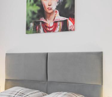 Bielany Apartment | Andersena 190 B - 12 piętro - 10 min CMKP - 5 min Metro - 15 min Centrum