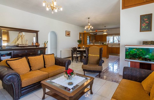 Amnatos Apartment | Anemeli apartment, Private & Kids pool, Local tavern