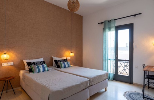 Kokkini Chani Hotel | Anemos Inn by Estia