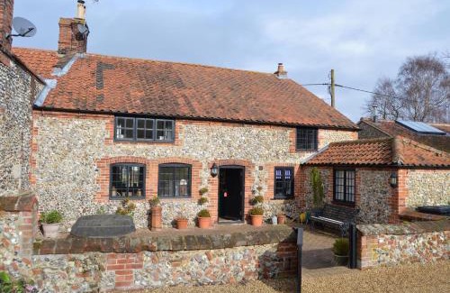 Walsingham House | Angel Cottage