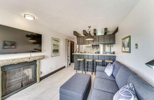 Angel Fire Apartment | Angel Fire Mountain Condo Steps to Ski Resort!