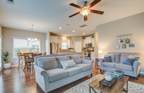 Johns Island House | Angel Oak Retreat – Elegant 3BR Johns Island Home, Near Beaches, Full Amenities