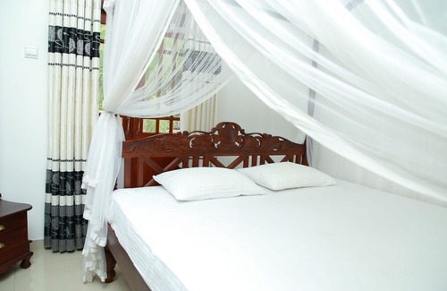 Akmeemana House | Angel of Galle