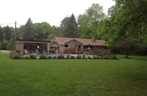 South Haven House | Angel's Acres, A Fantastic Family Retreat