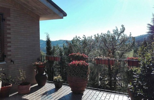 Servigliano Villa | Angela Garden B&B - Villa in oasis of peace