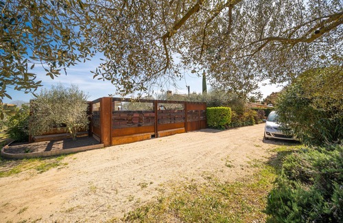 Palau-Sator Villa | Angela: Rustic villa with private pool located in a very quiet area