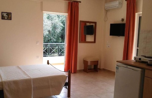 Anthousa Apartment | Angela's House