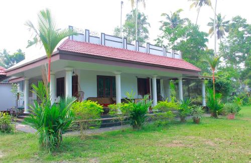 Mararikulam Bed & Breakfast | Angels' homestay Marari
