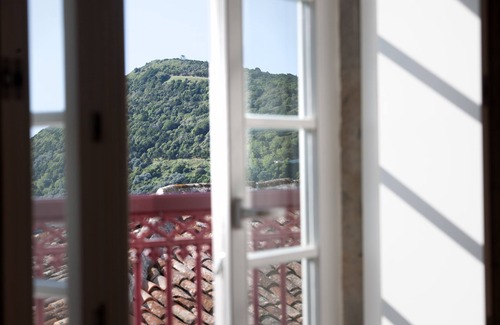 Angra do Heroismo Apartment | AngrA+ | One bedroom apartment with sea/city viewn