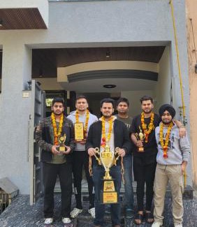 Agra Apartment | Anirudh Homestay