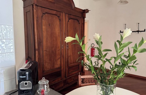 Castelletto Apartment | Anità s apartment, Castelletto