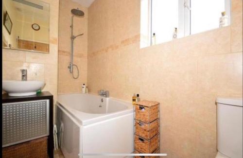 Kidderminster House | Anita's Home in Kidderminster