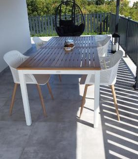 Drage Apartment | Aniva