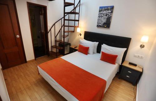 Bairro Alto House | Anjo Azul