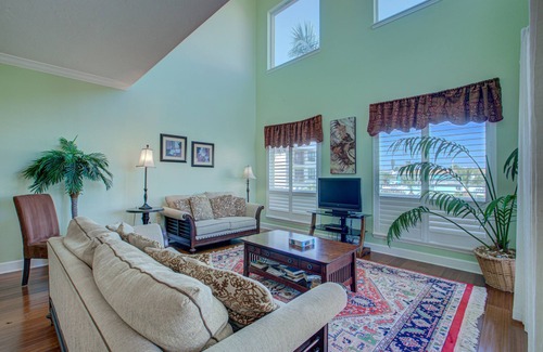 Bradenton Beach House | Anna Maria Island Beach Palace