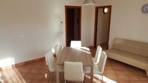 Cavalcaselle Apartment | Anna's Flat